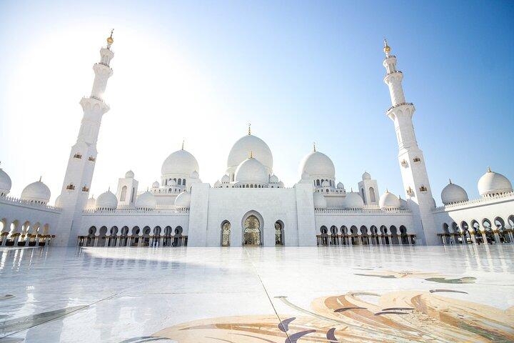 Abu Dhabi City Essentials Half day tour from Abu Dhabi