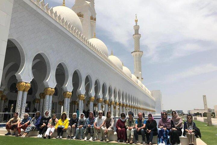 Abu Dhabi City Essentials Half day tour from Abu Dhabi