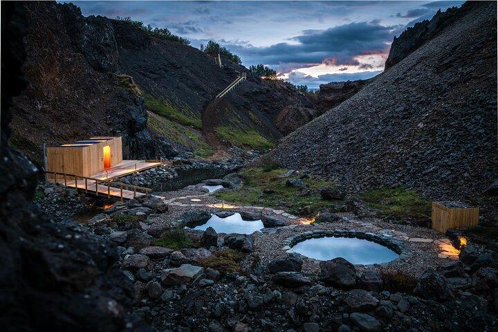 Husafell Canyon Baths Tour