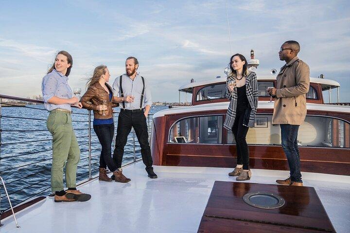 Fall Foliage Cruise on Yacht Full Moon from Chelsea Piers