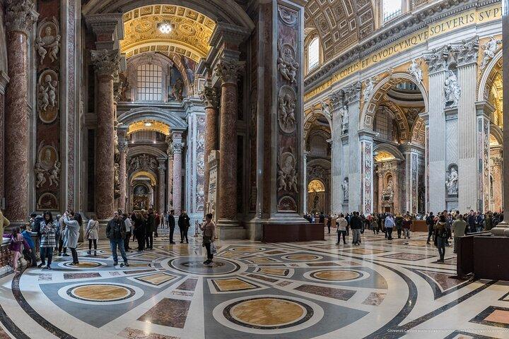 St. Peter's Basilica skip the line tickets with audio guide