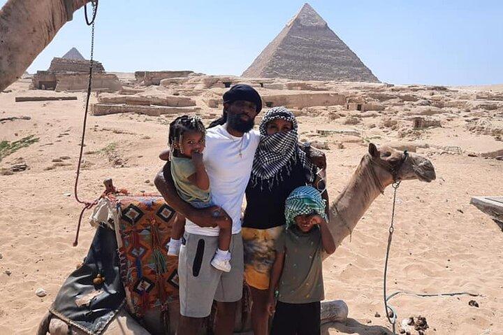 Private Camel or Horseback Riding around Giza Pyramids