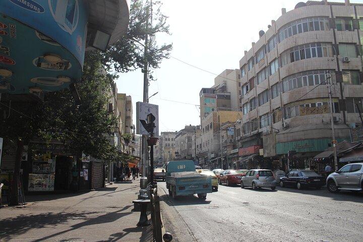 Private Walking Tour in Amman With Local