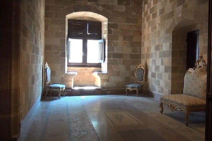 The Palace of the Grand Master Self-guided Audio Tour