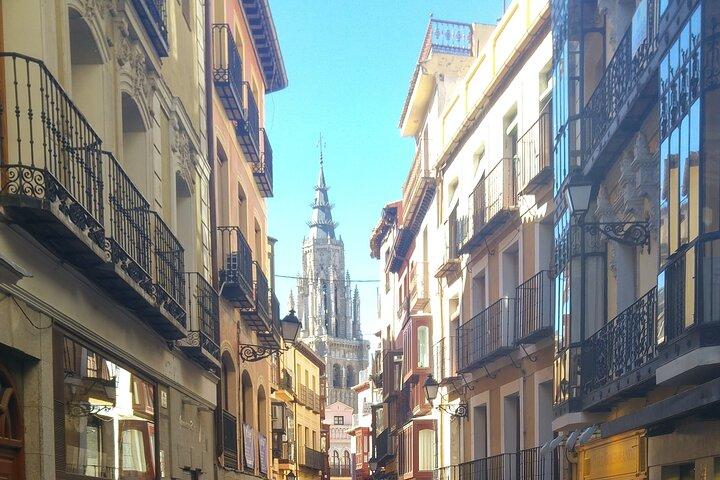 Madrid: Private Toledo & Windmills of Don Quixote Tour