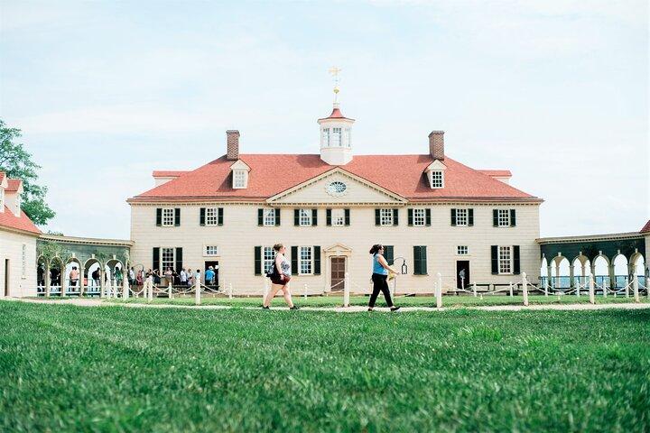 Mount Vernon and Old Town Alexandria Day Trip from Washington DC