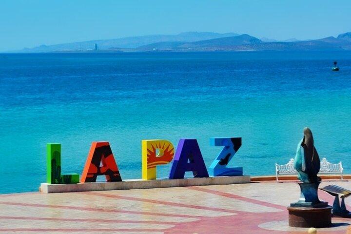 La Paz and Todos Santos Day Trip with Lunch