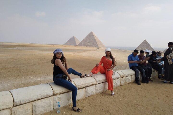 2-Day Giza Pyramids and Old Cairo Private Tour with Guide