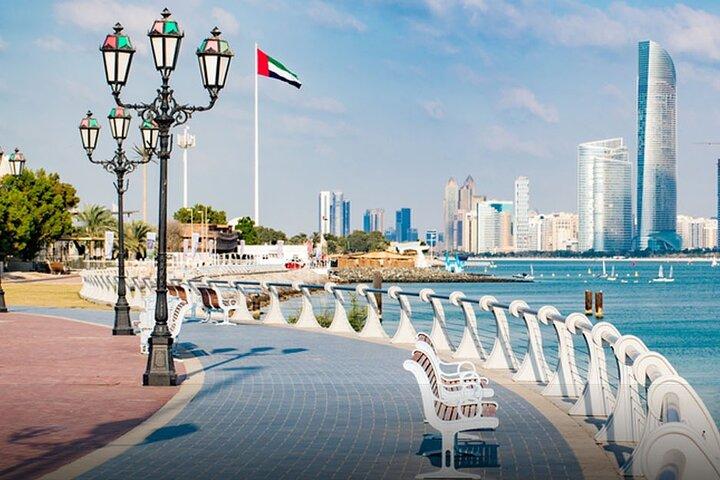 Explore Abu Dhabi In Full Day City Tour (8 Hours)