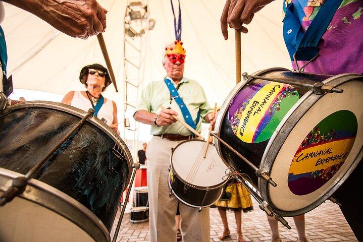 Carnaval Party Tour and Samba Class in Rio with Transfer