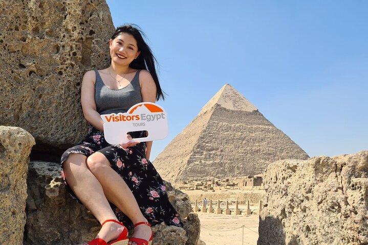 Pyramids of Giza and Sphinx trip