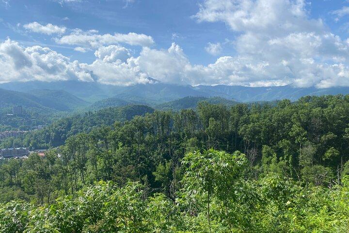 Smoky Mountains Roaring Fork Guided Sightseeing Tour by Jeep