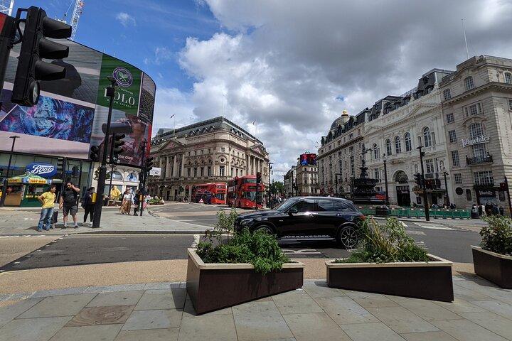 London tour in a Porsche or Luxury Land Rover