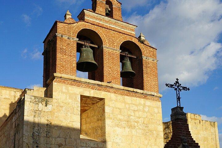 Santo Domingo & Alto De Chavon Full Day Small Group Experience