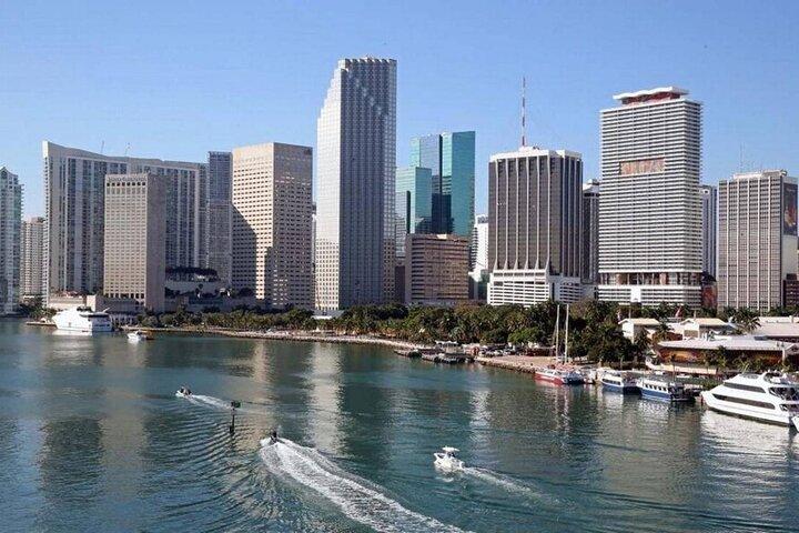 Private City Tour in Miami and Miami Beach