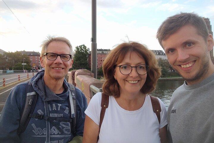Frankfurt Old Town: Missing Treasure Self-Guided Exploration