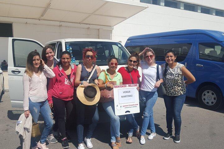 Shared transportation in Cancun