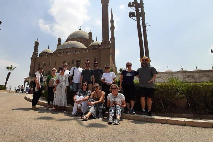 Best Two-Day Guided Tours to the Ancient Cairo ,Giza Pyramids , Sakkara and More