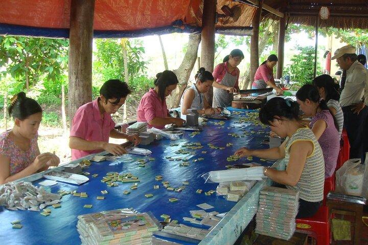 Full day Mekong Delta group tour with lunch