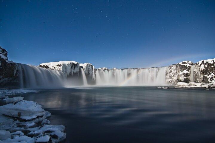 Akureyri: Lake Mývatn & Goðafoss Waterfall Winter Tour