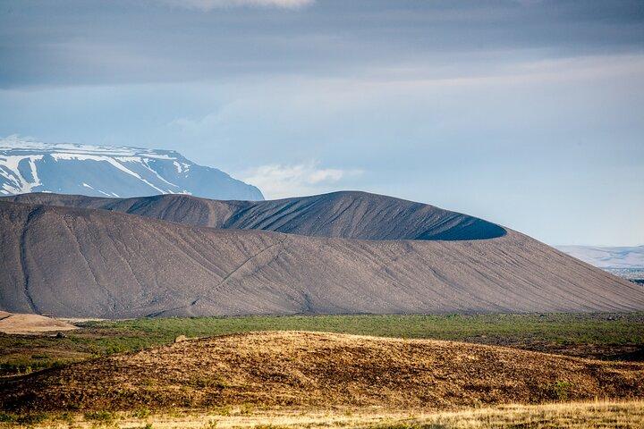 Akureyri: Lake Mývatn & Goðafoss Waterfall Winter Tour