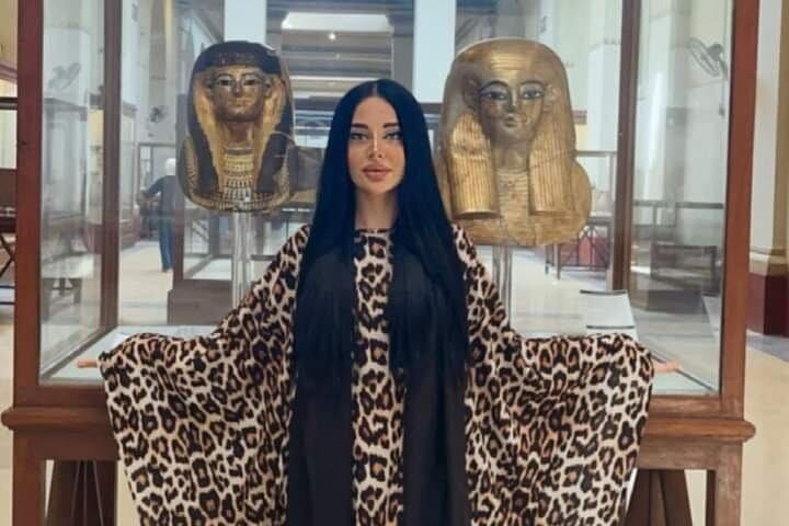 Full day tour to Cairo the Egyptian Museum, The Alabaster Mosque, Khan El Khalil