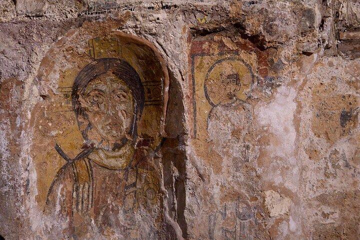 Group tour: Christian Catacombs