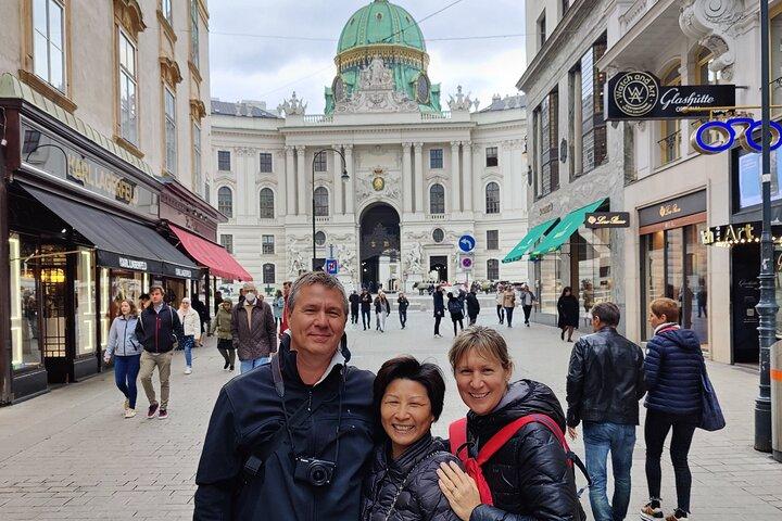 Vienna Highlight Tour - yue walk