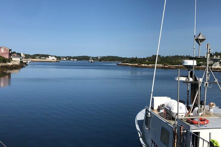 Peggy’s Cove/Mahone Bay & Lunenburg UNESCO HERITAGE SITE.