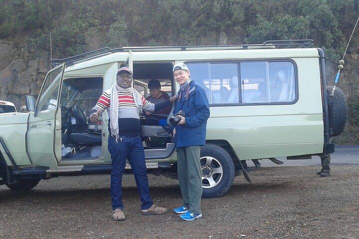 7 Days Private safari to 4 Star lodges using a Jeep