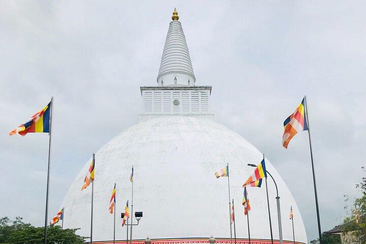Anuradhapura ancient city tour with Travandgo tours