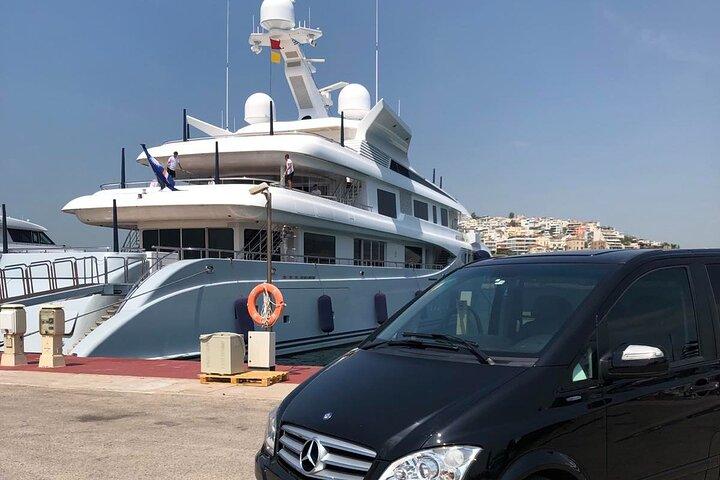 Private Departure Transfer: Central Athens to Piraeus Cruise Port