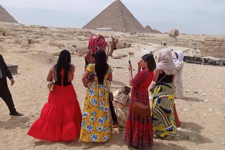Giza pyramids & Sphinx with Nile Boat Felucca ride private tour