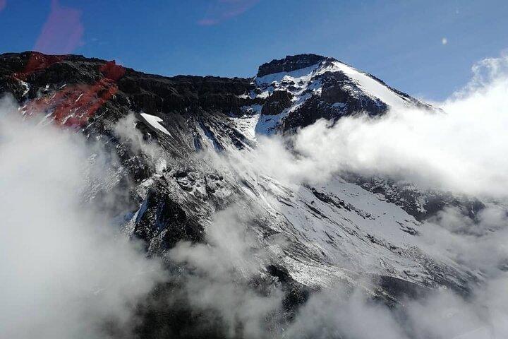 Climbing Kilimanjaro - 9 Day Northern Circuit