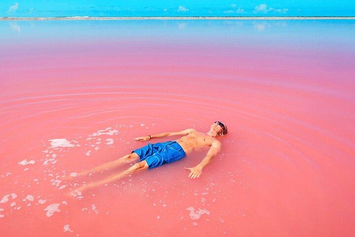 Discover a Pink Lagoon in The Coloradas with Transportation from Cancún