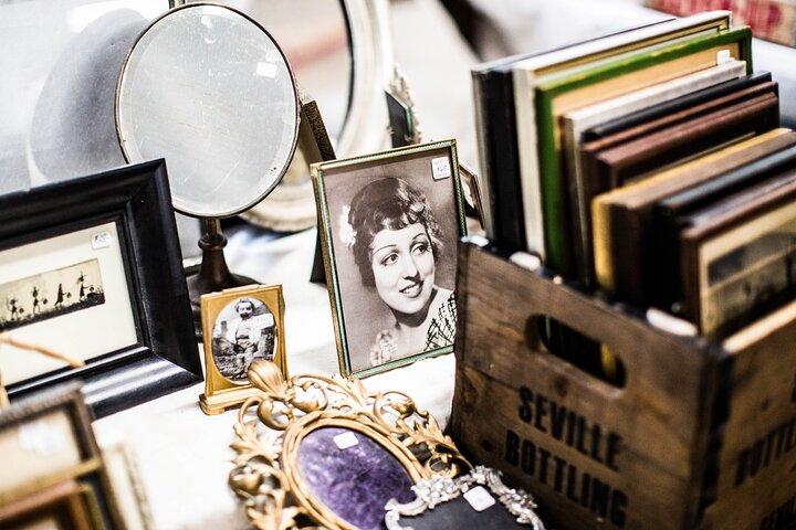 Private Paris Antiques Market Tour of Saint Ouen