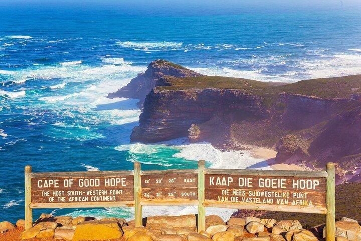 Cape Peninsula Private Tour with entrance fees to Cape of Good Hope and Penguins