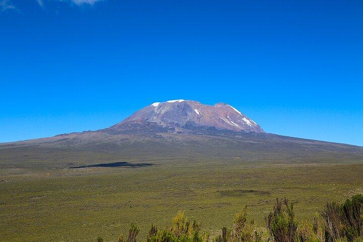 6 Days Trekking Marangu Route Mount Kilimanjaro