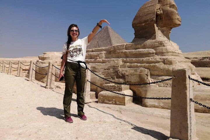Full-Day Giza pyramids include camel ride and Egyptian museum
