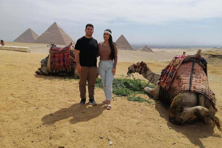Private Full Tour Giza Pyramids, Sphinx, Memphis, and Saqqara Step Pyramid