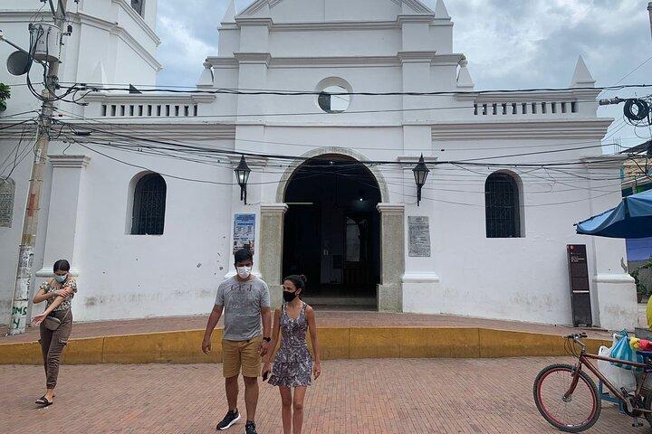 Santa Marta Street Food Tour: 7 Tastings with a Local Guide