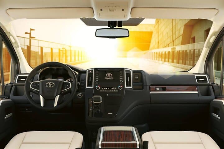 One Private Luxor Airport pick up or Hotels departure in Luxor