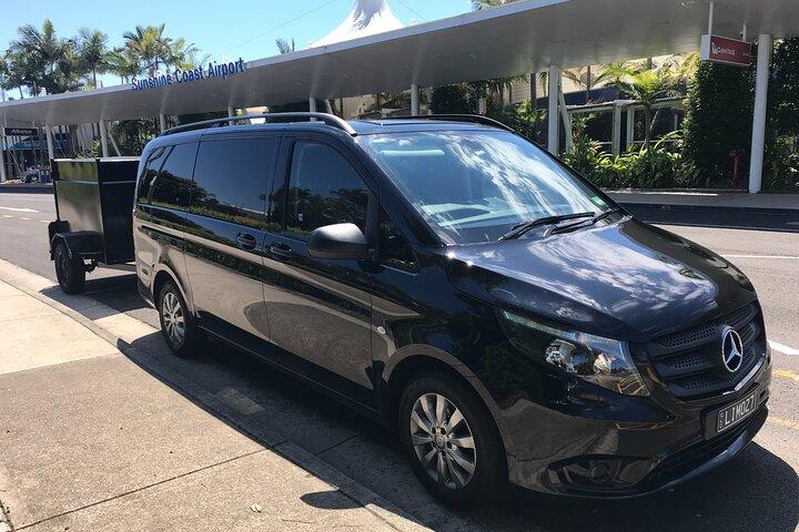 Private Transfer from Sunshine Coast Airport to Noosa 7 seater + Luggage Trailer