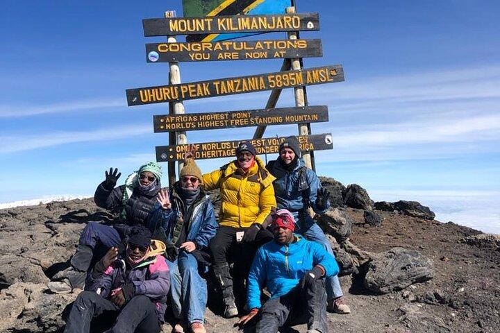 5 days trekking kilimanjaro via Marangu route