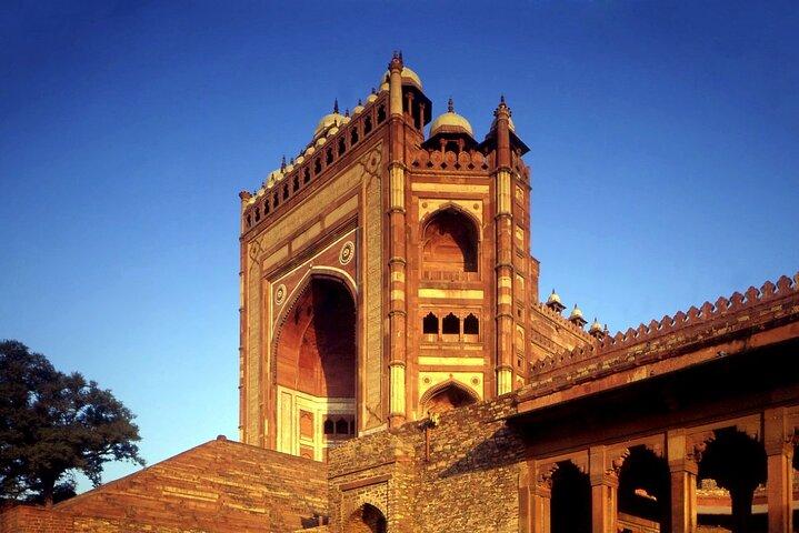 Private Excursion Tour to Fatehpur Sikri from Agra with Visit to Mehtab Bagh
