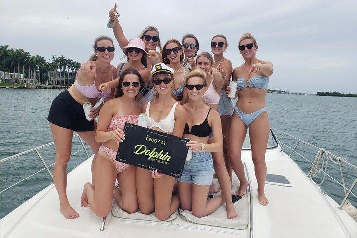 Miami Private 52 ft Boat Tour | Sandbar, Dolphins & Biscayne Bay!