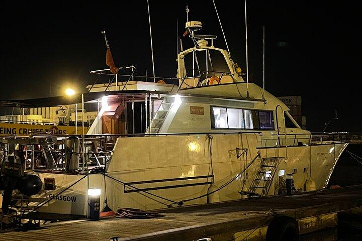 Sunset Cruise Lisbon | VIP Yacht Lisbon Party