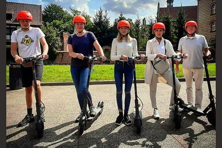 Electric Scooter Tour: Jewish Quarter Tour - 2-Hours of Magic!