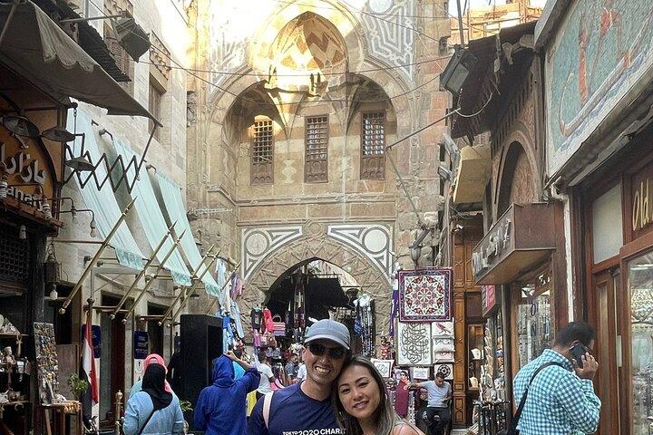 Full Day Tour to Royal Mummies, Giza pyramids, Sphinx and Bazaar