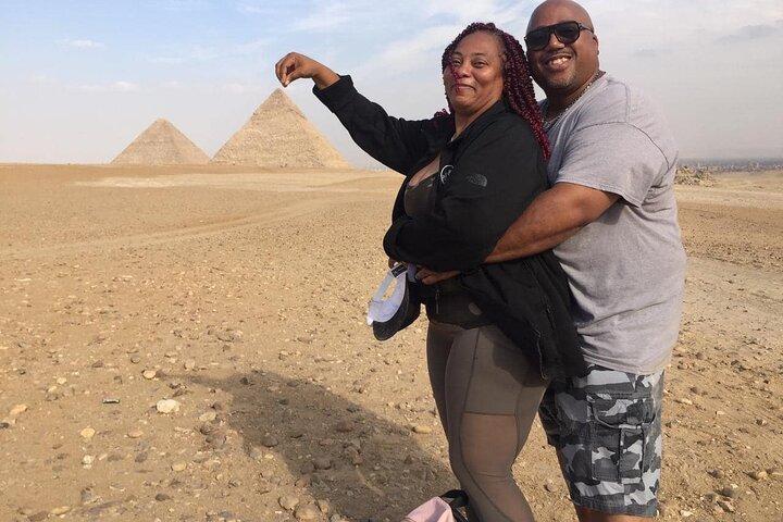 8-Hours Cairo Private Tours Giza Pyramids ,Egyptian Museum Local Bazaars